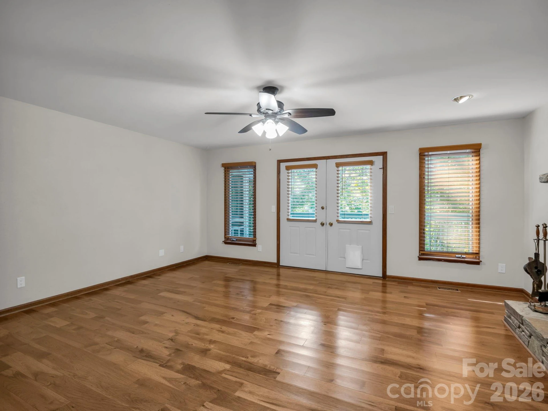 119 Rome Court - Photo 32