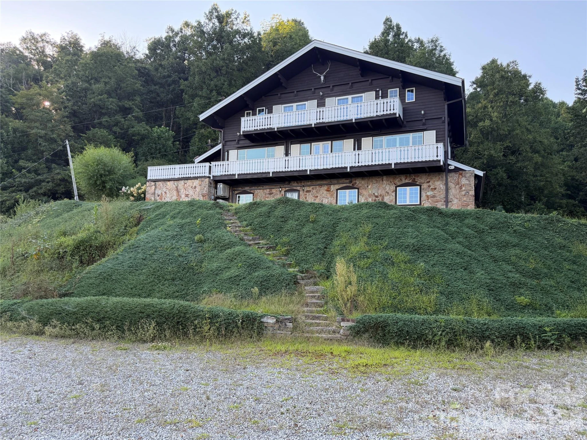 316 Grassy Mountain Road - Photo 2