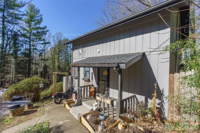 177 Forest Drive, Clyde, NC, 28721