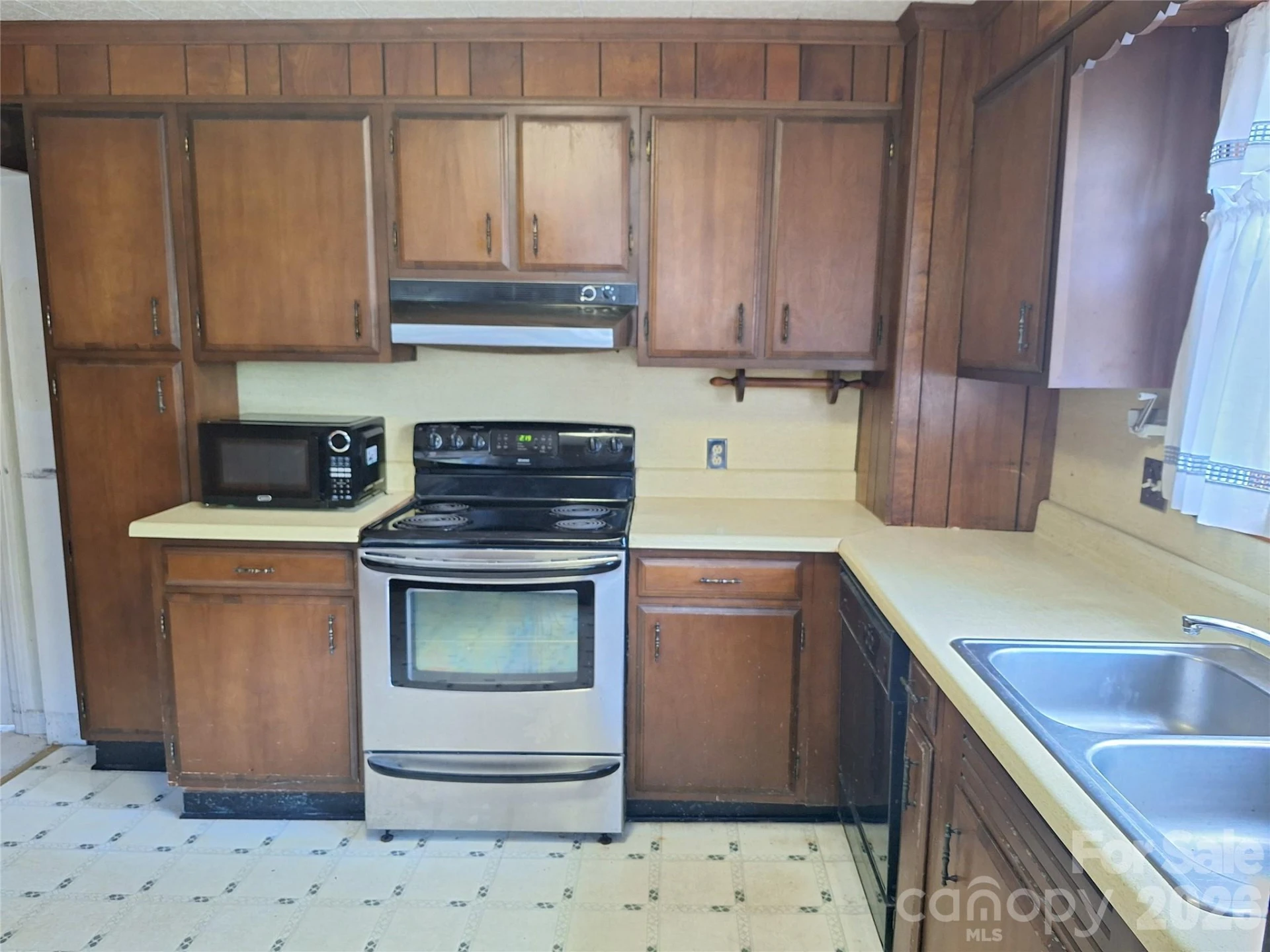 16 Shannon Drive - Photo 18