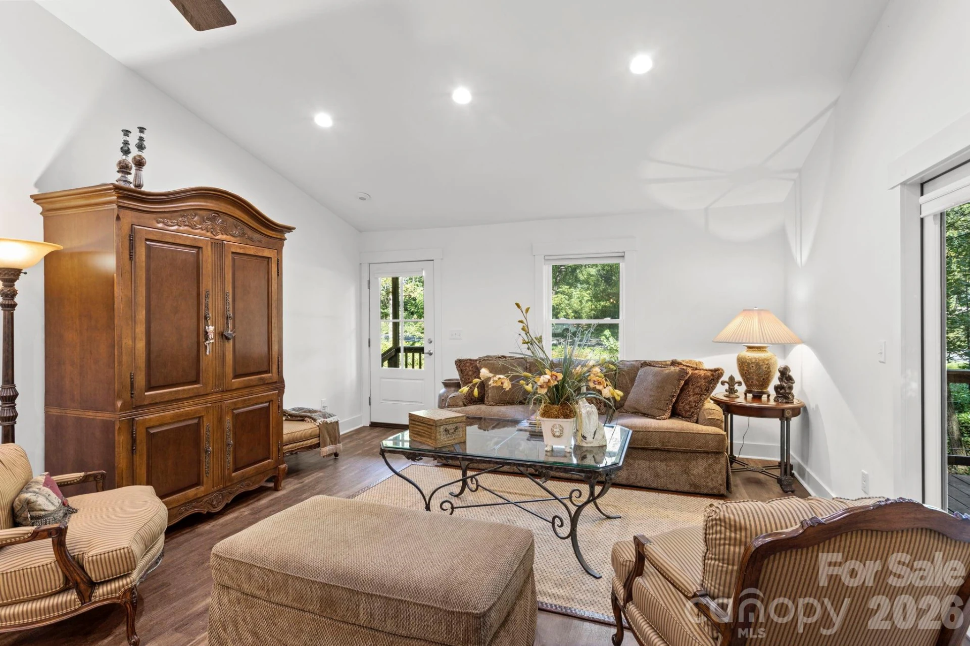 400 Laurel Drive - Photo 7