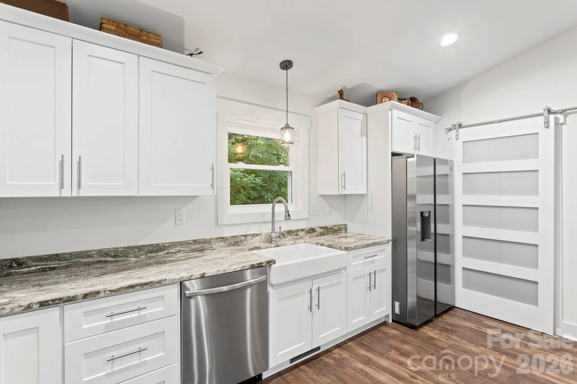 400 Laurel Drive - Photo 12