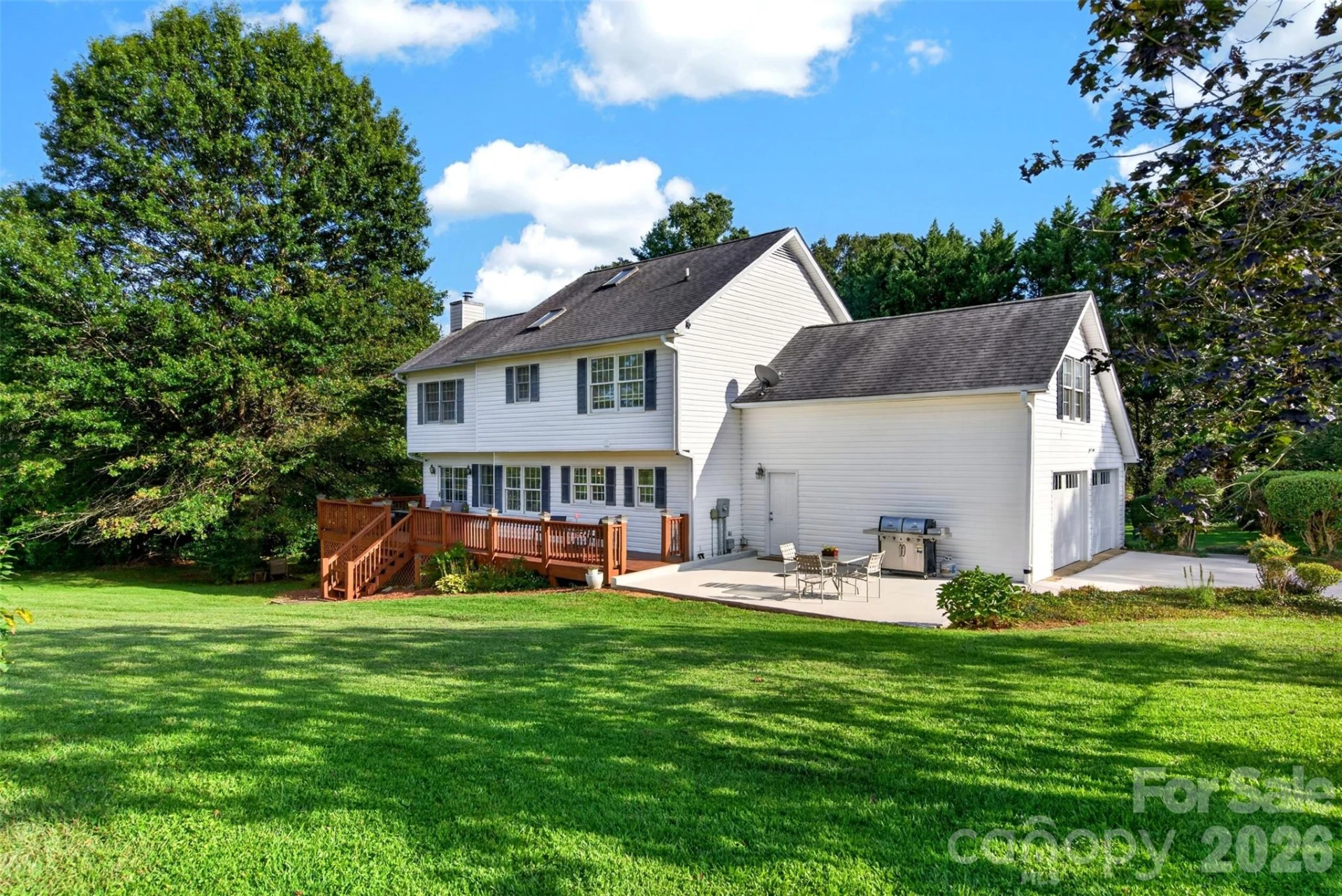 69 Sunwest Drive - Photo 2