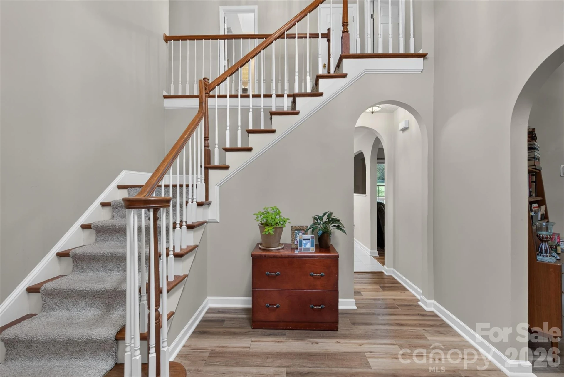 69 Sunwest Drive - Photo 4