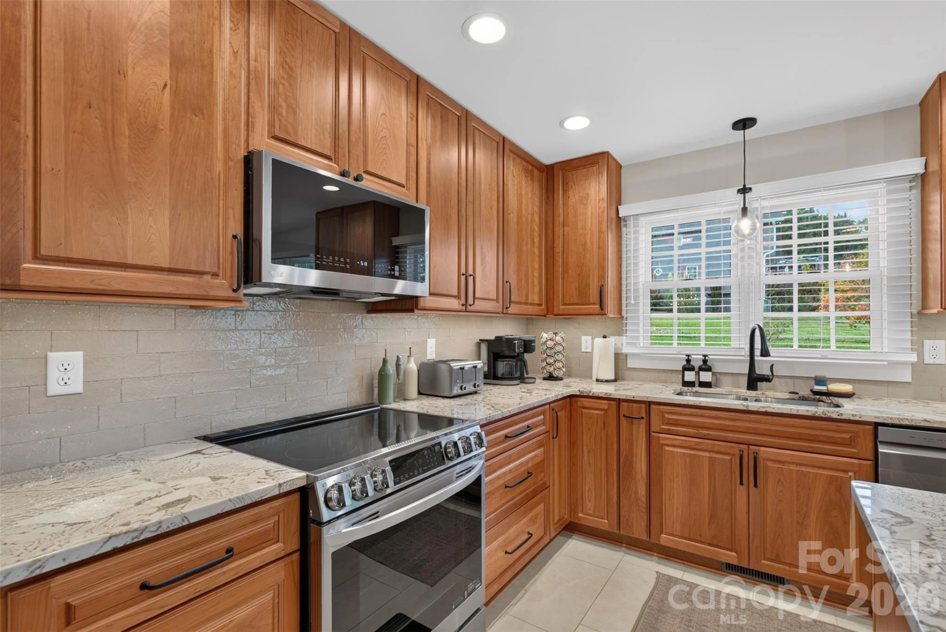 69 Sunwest Drive - Photo 11
