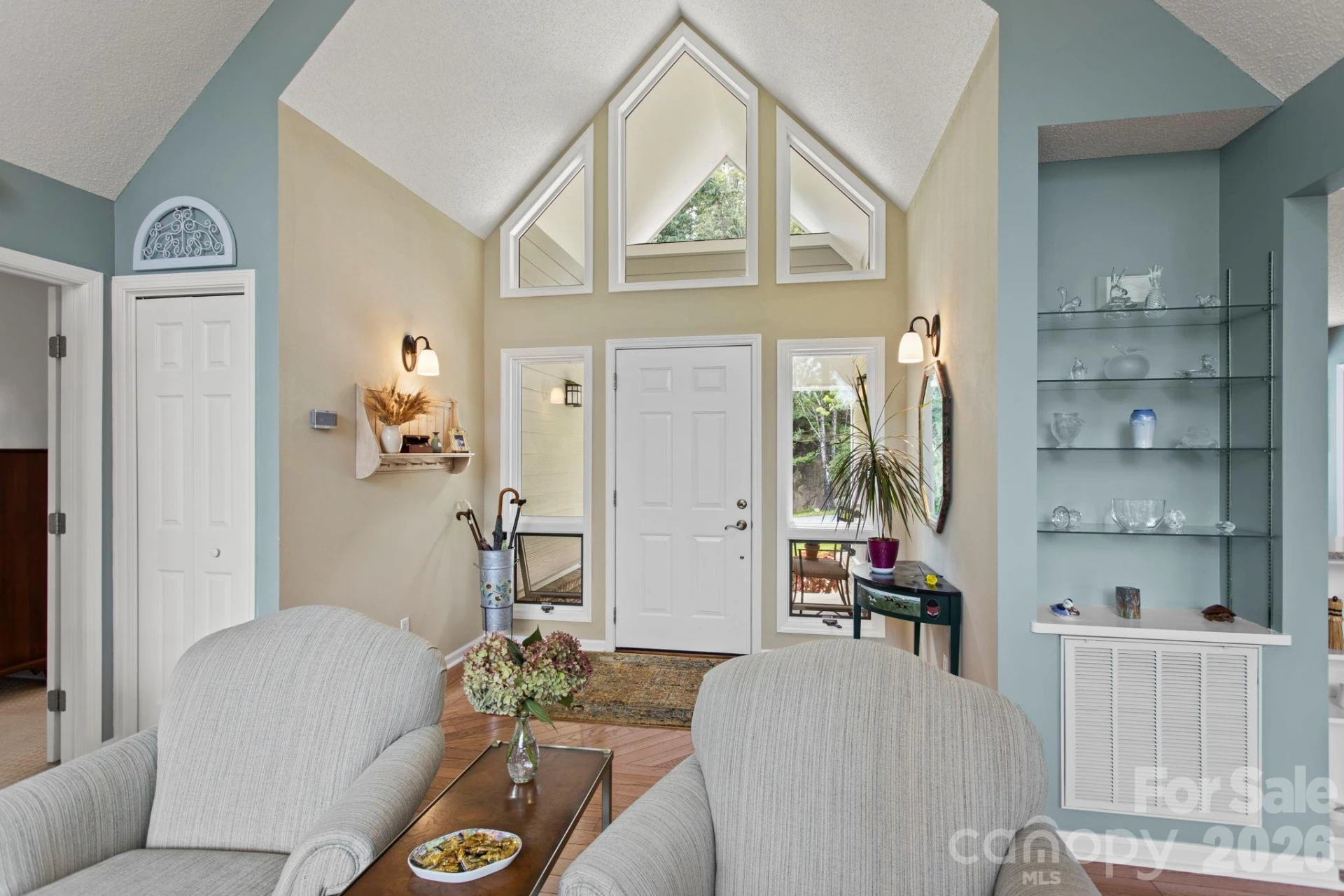 414 Ledgemont Court - Photo 5