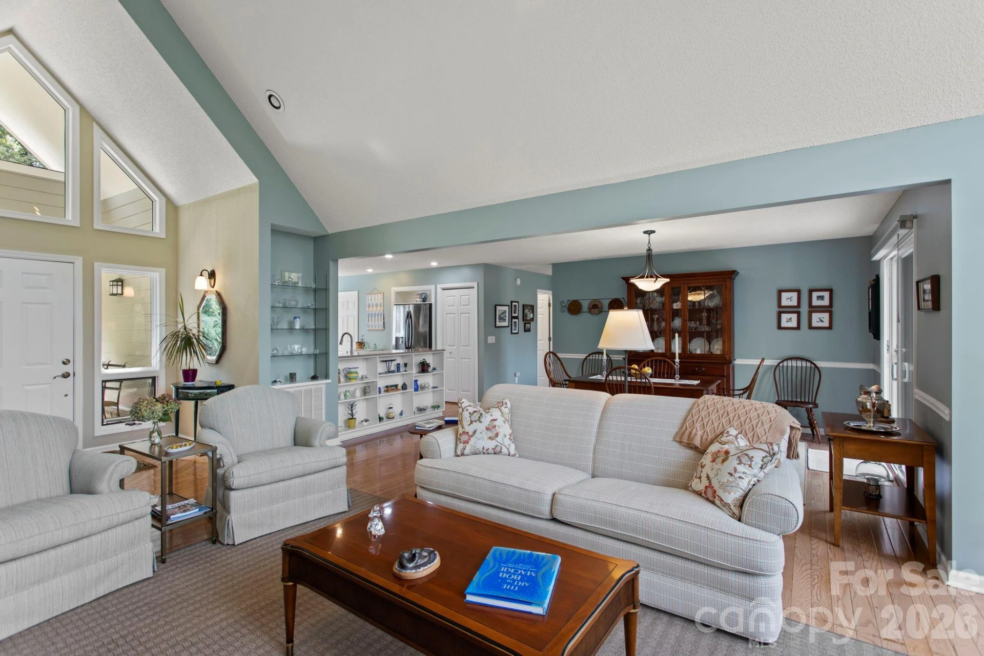 414 Ledgemont Court - Photo 9
