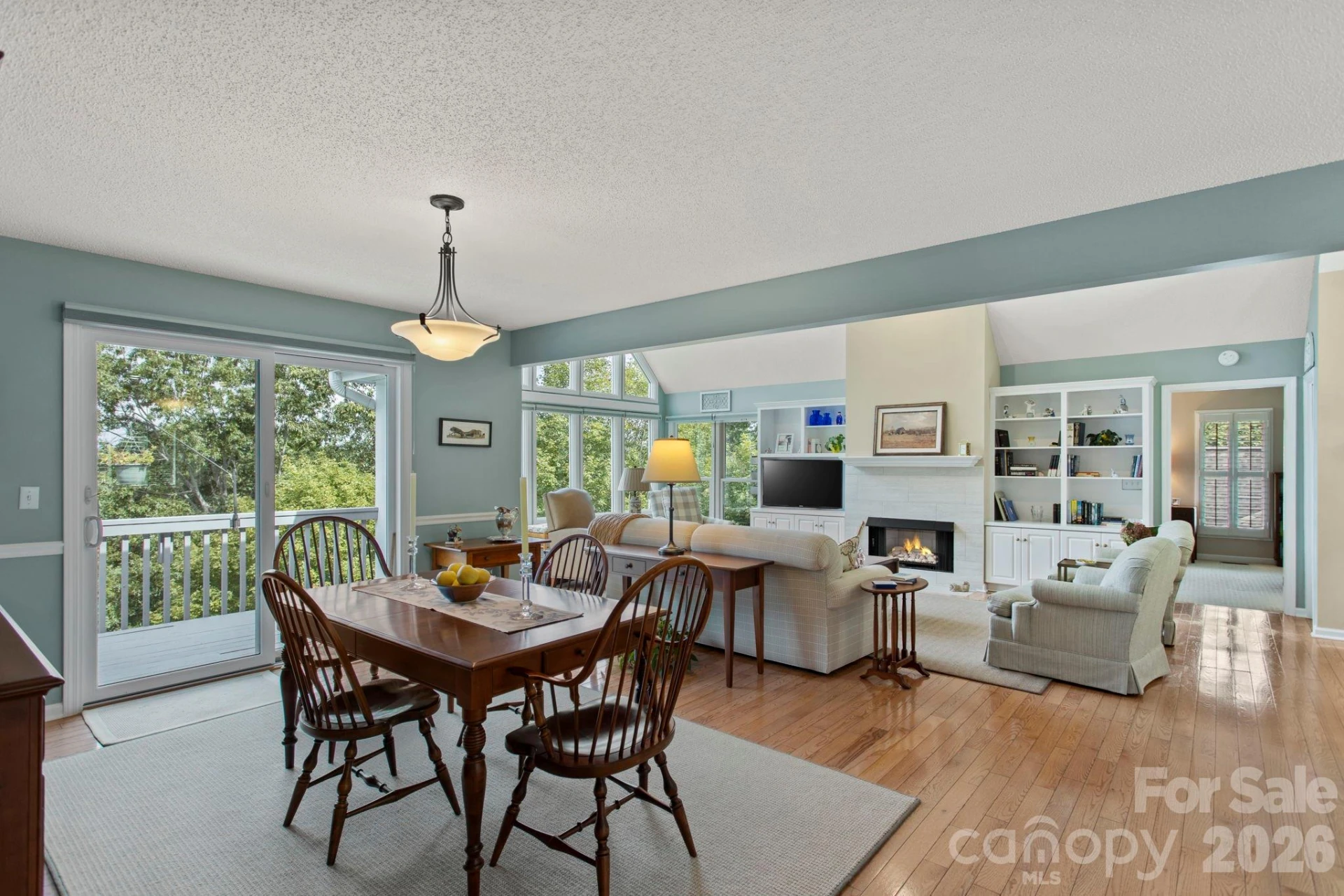 414 Ledgemont Court - Photo 11
