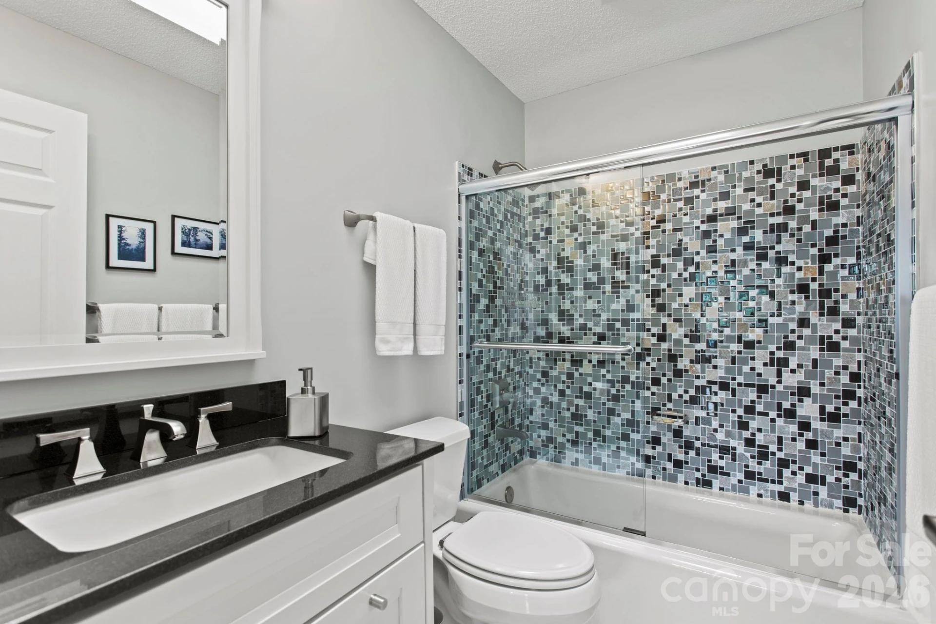 414 Ledgemont Court - Photo 24