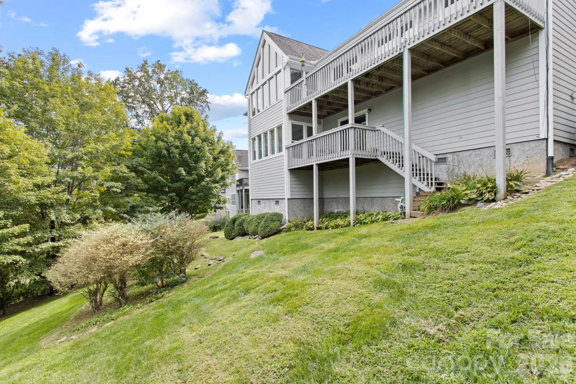 414 Ledgemont Court - Photo 35