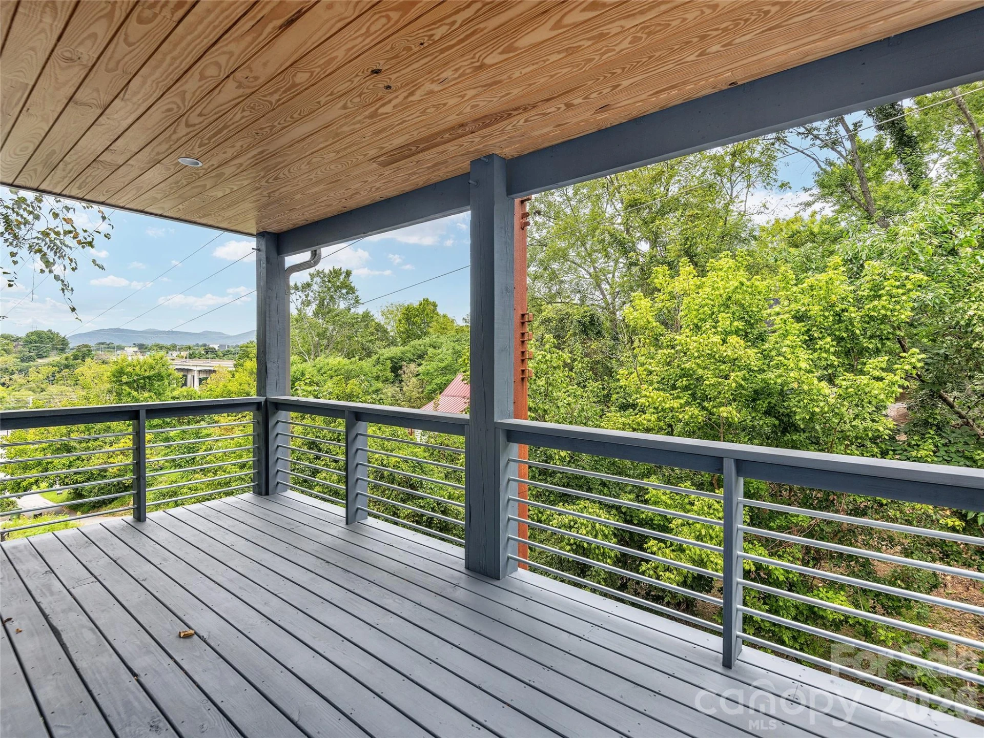 435 W Haywood Street - Photo 16