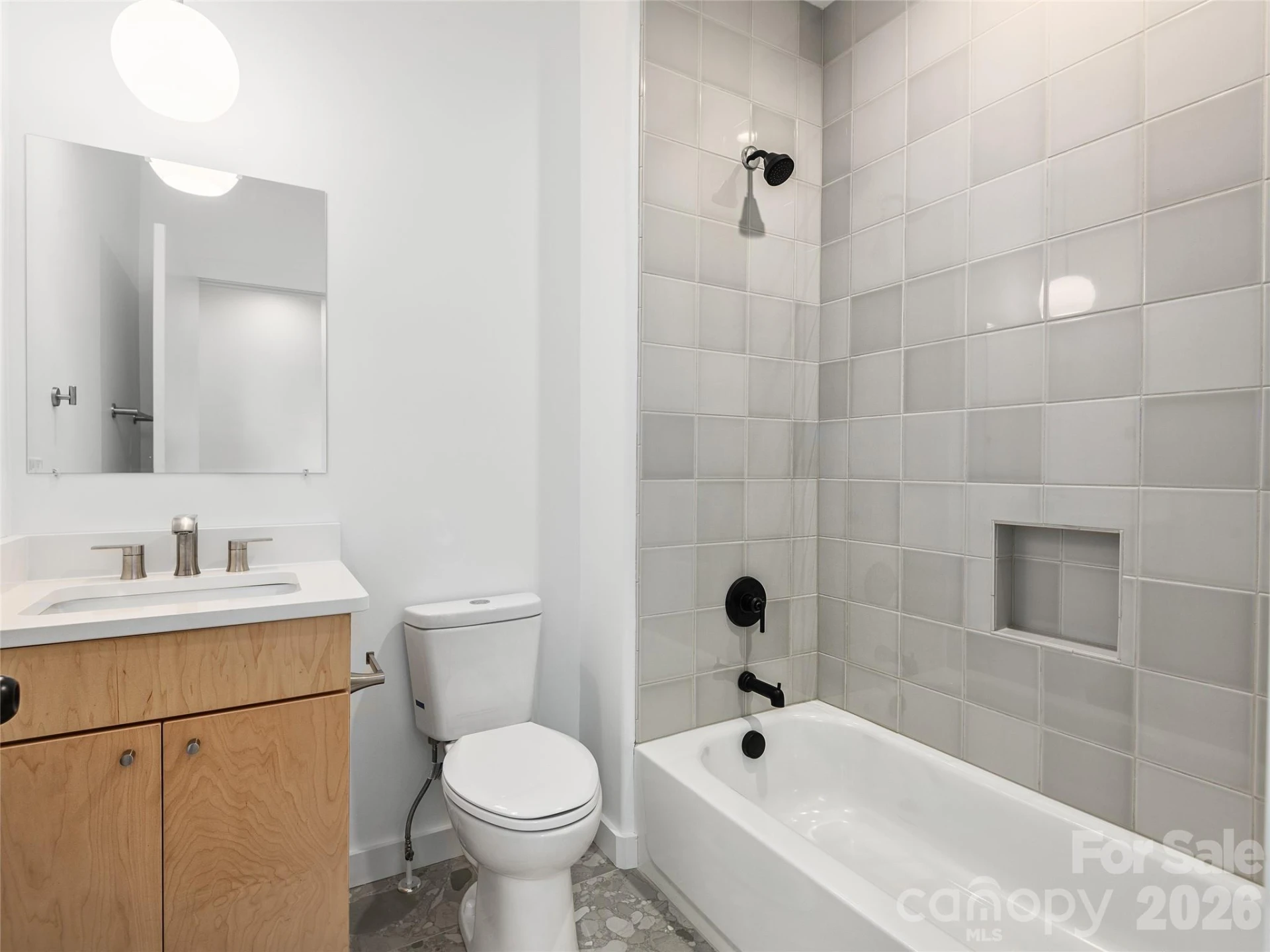 435 W Haywood Street - Photo 23