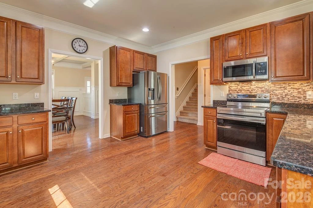 5 Breyerton Court - Photo 7