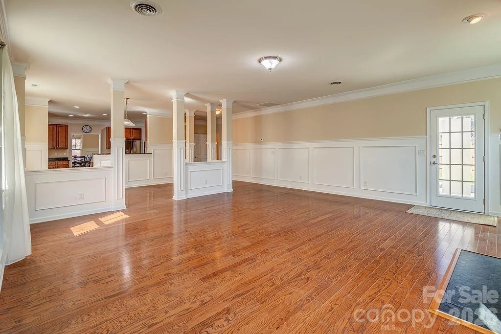 5 Breyerton Court - Photo 11