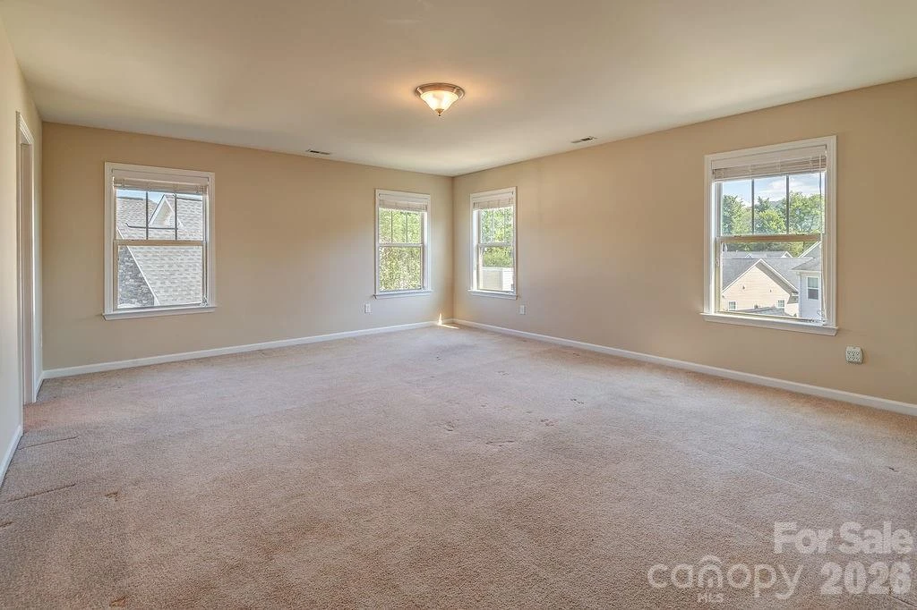 5 Breyerton Court - Photo 17