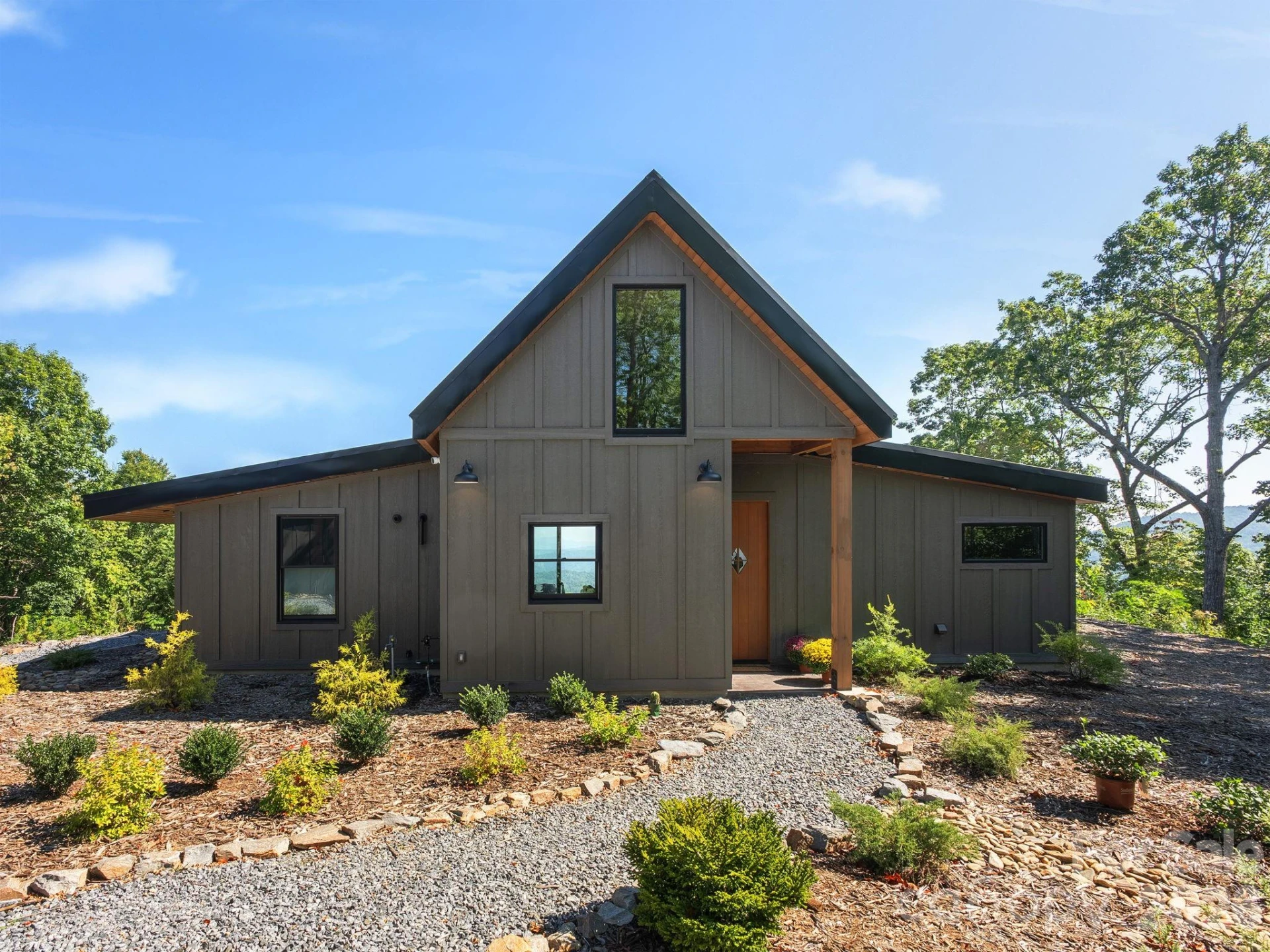 536 Faircrest Lane - Photo 3