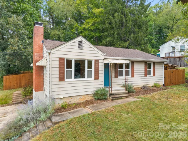 400 Monte Vista Road, Candler, NC, 28715