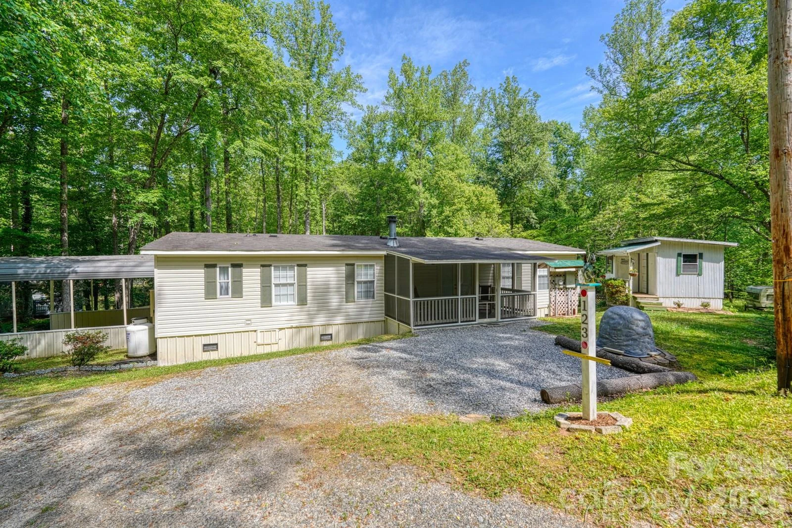 123 Little Rock Way - Photo 2