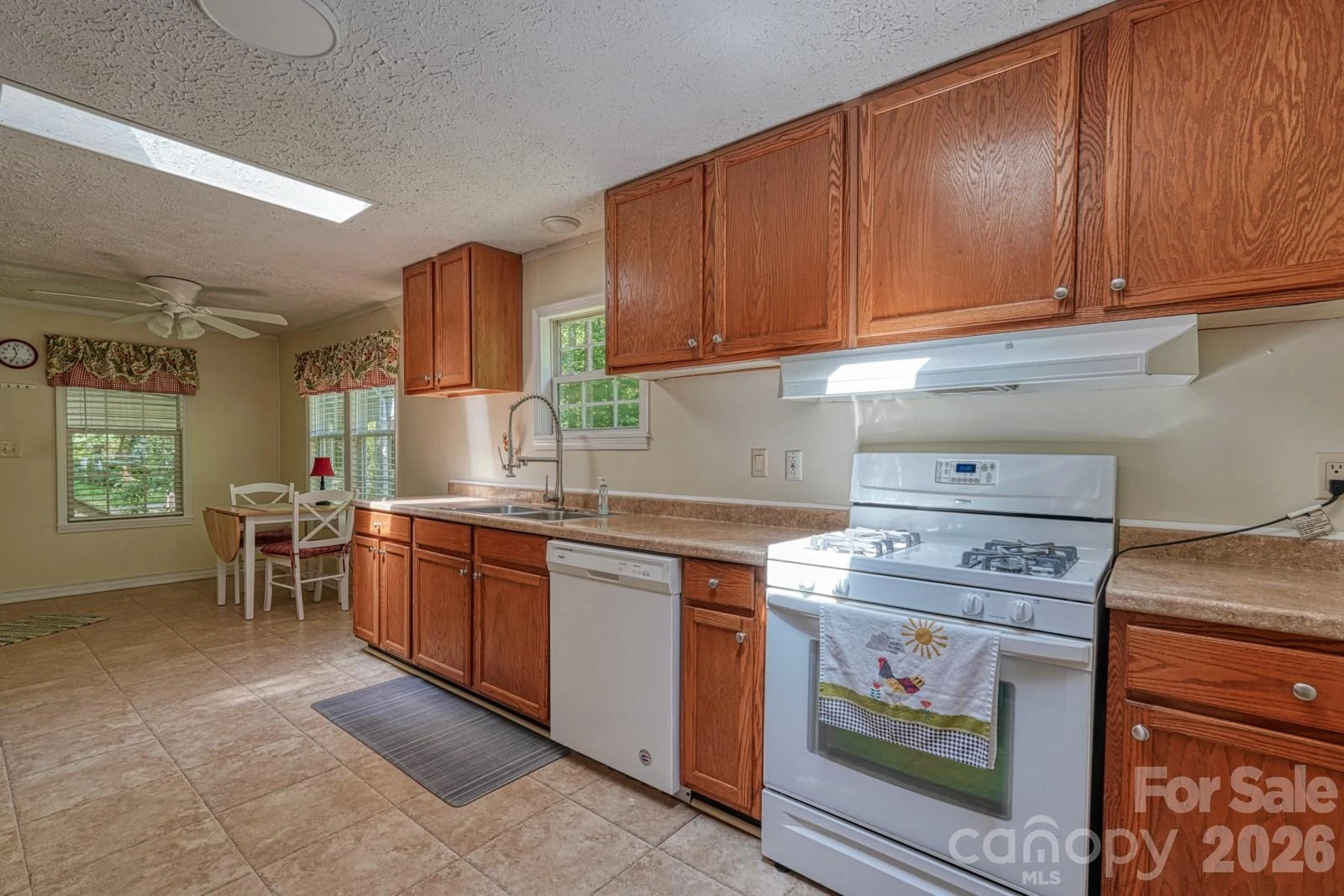 123 Little Rock Way - Photo 8