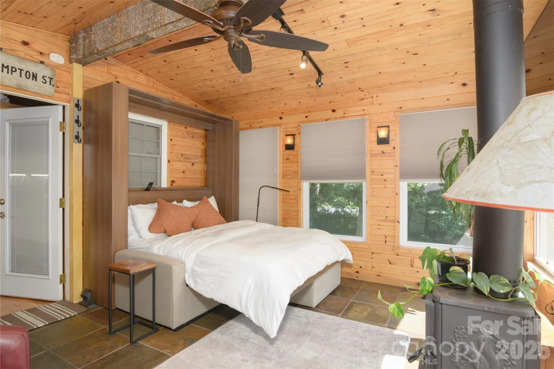 2537 Gerton Highway - Photo 18