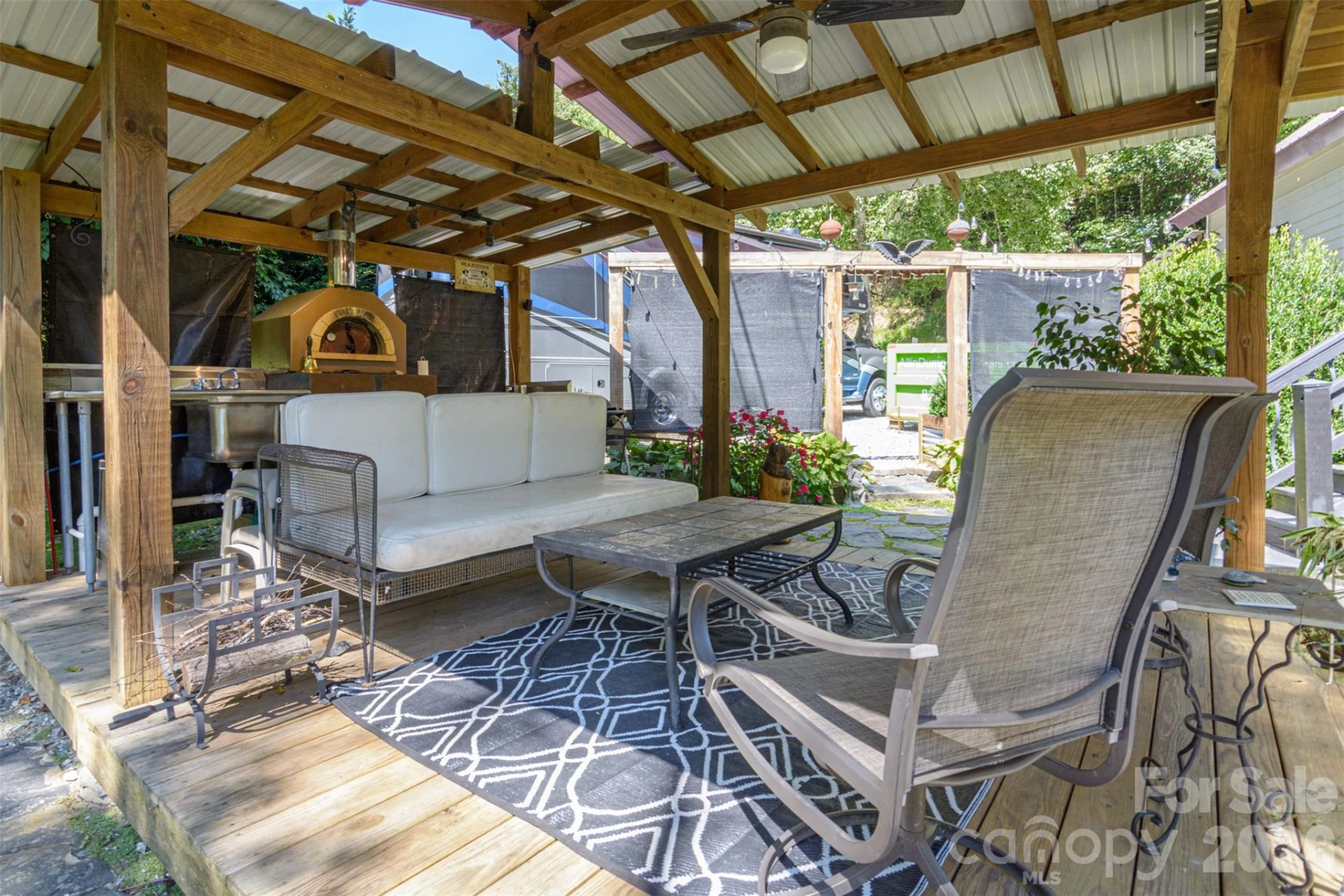 2537 Gerton Highway - Photo 28