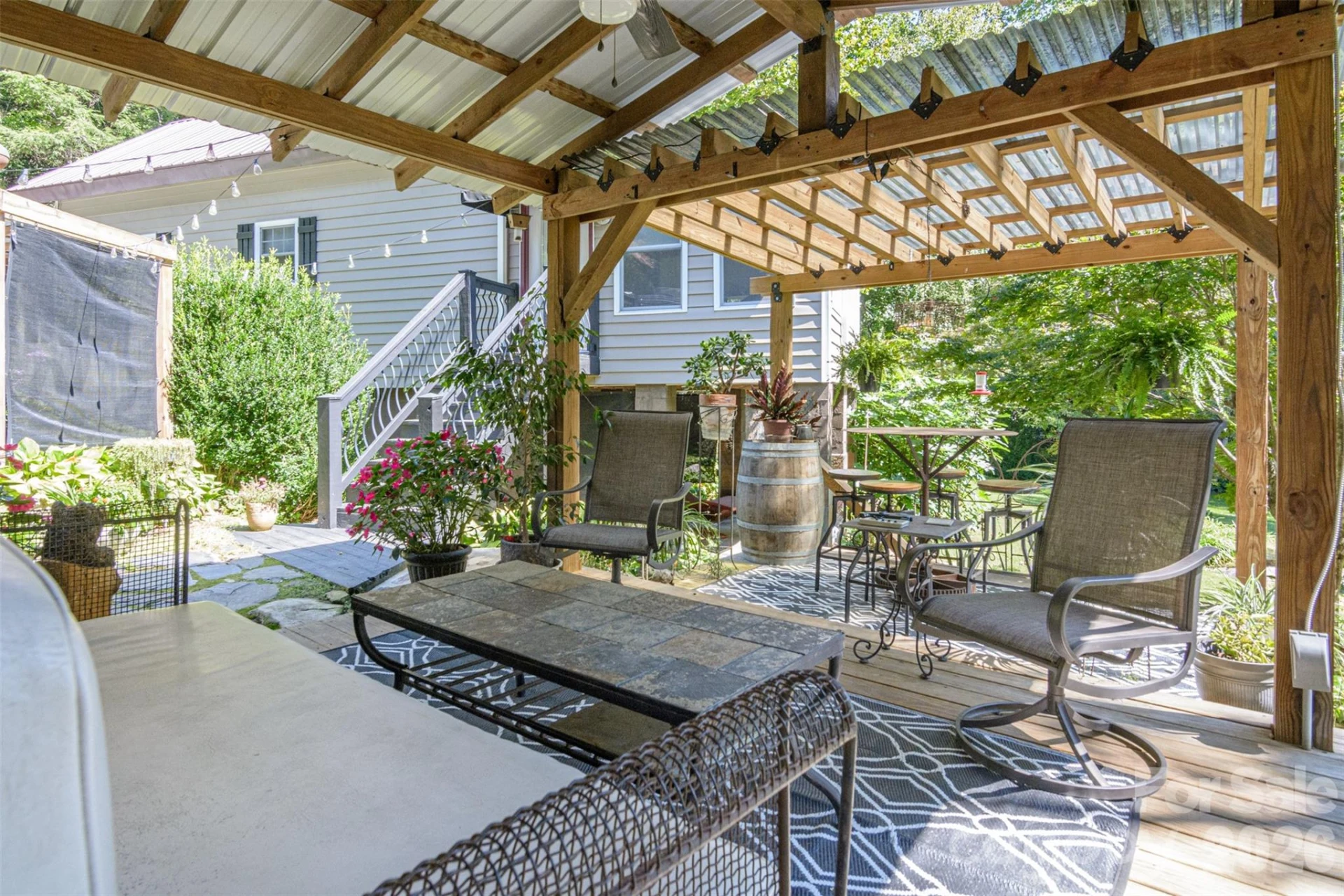 2537 Gerton Highway - Photo 32