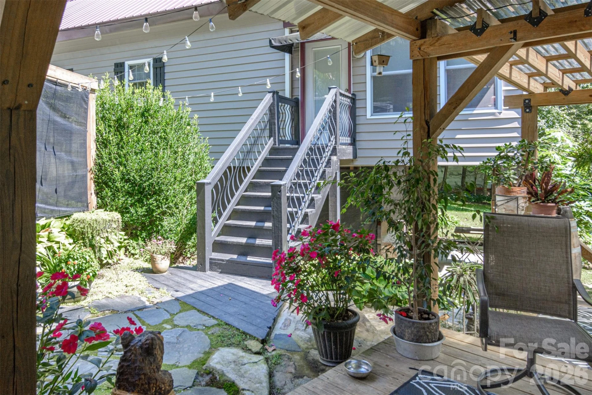 2537 Gerton Highway - Photo 33