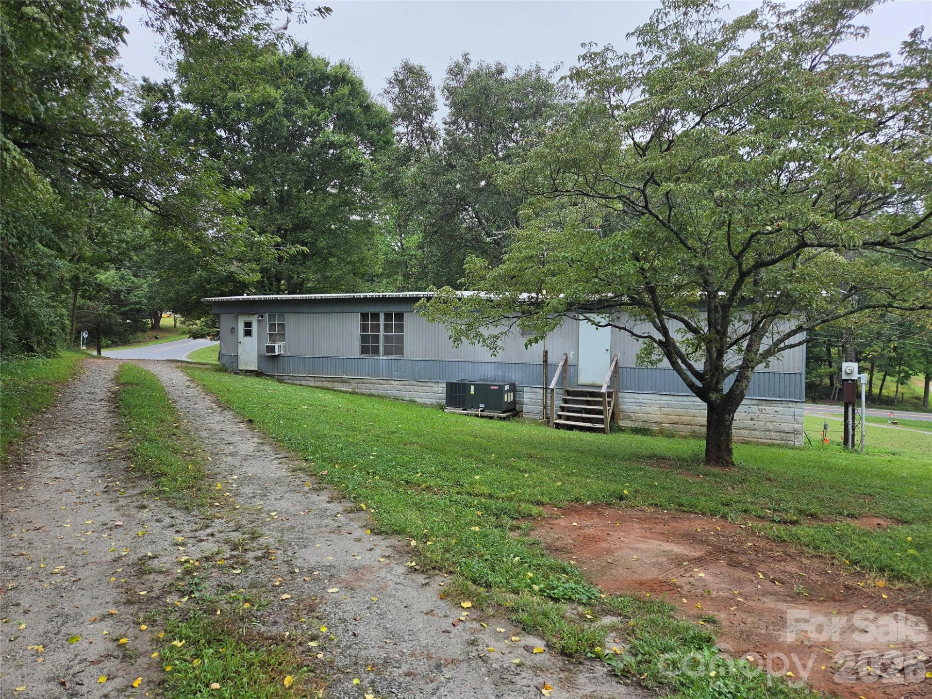 2116 Fox Mountain Road - Photo 3