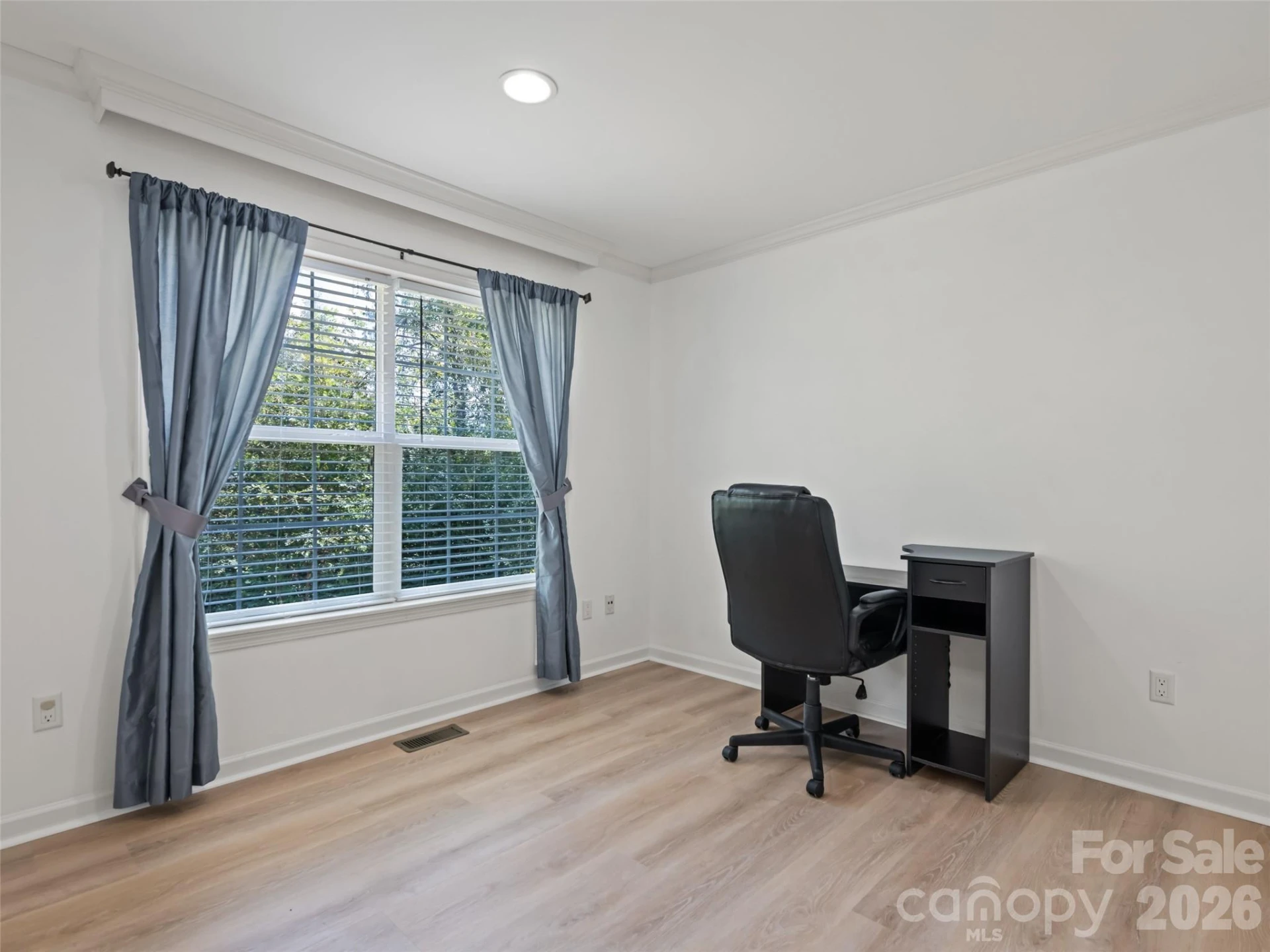 10 Enochs Way - Photo 13