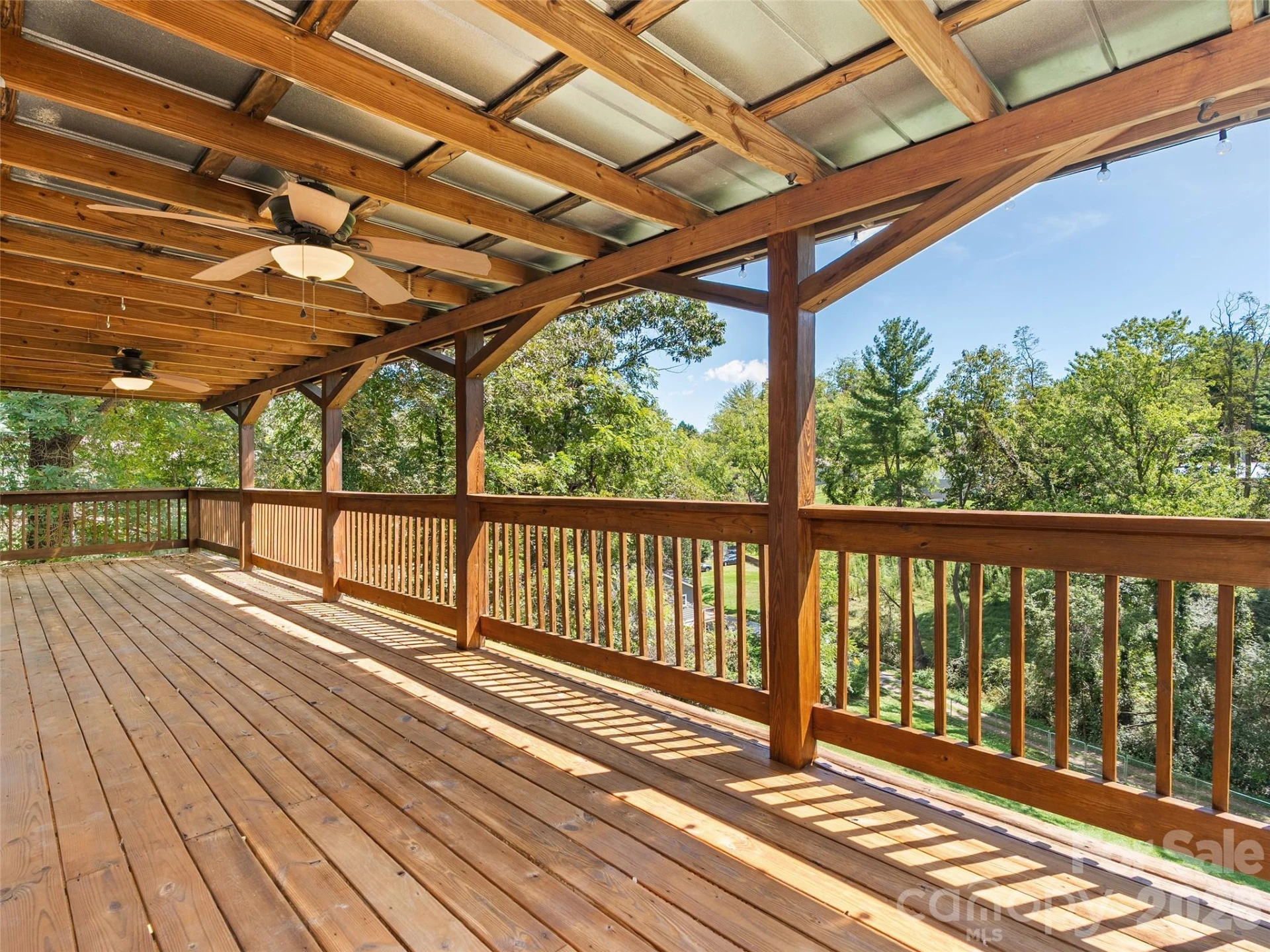 483 Thompson Street - Photo 14