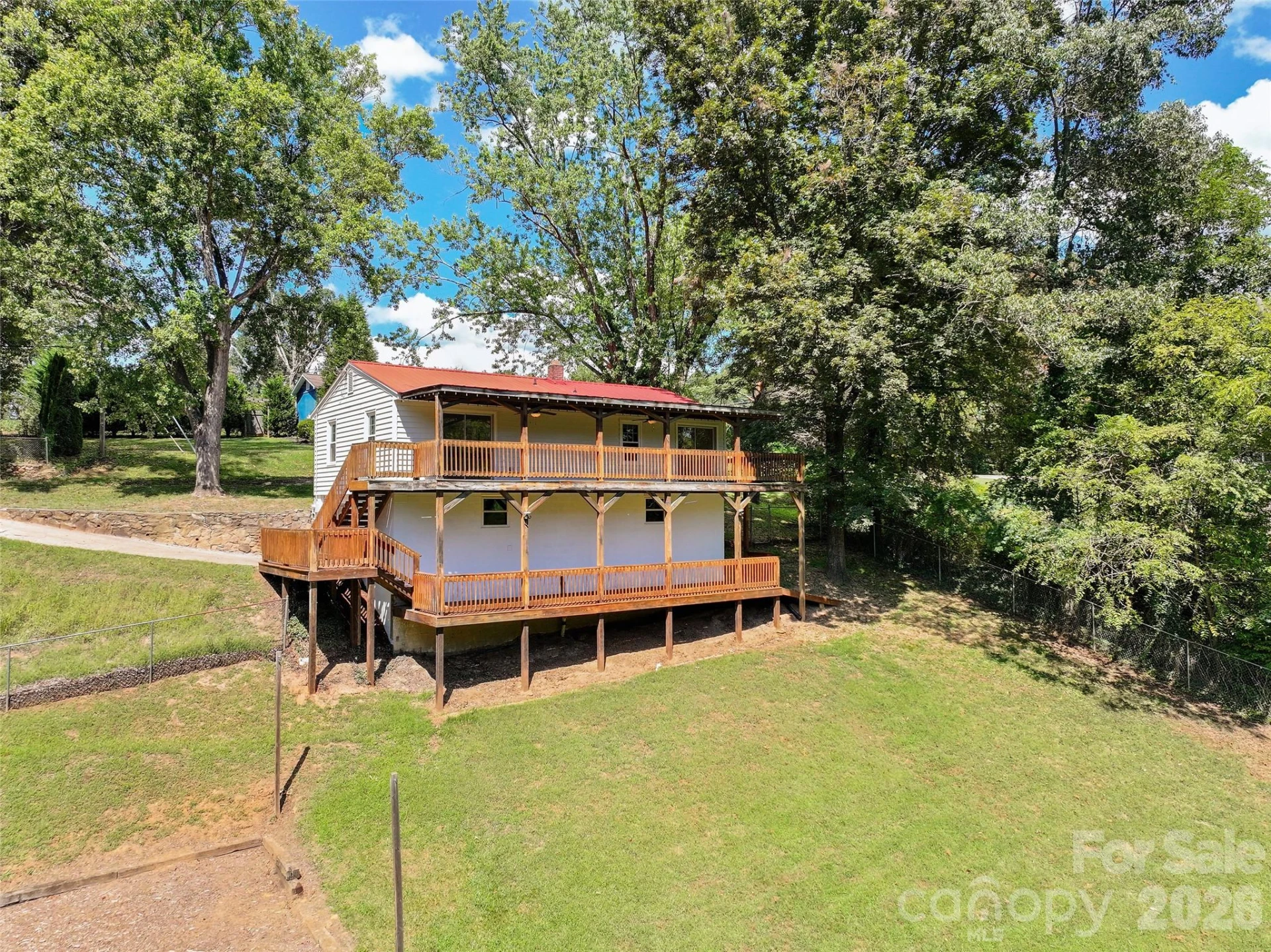 483 Thompson Street - Photo 23