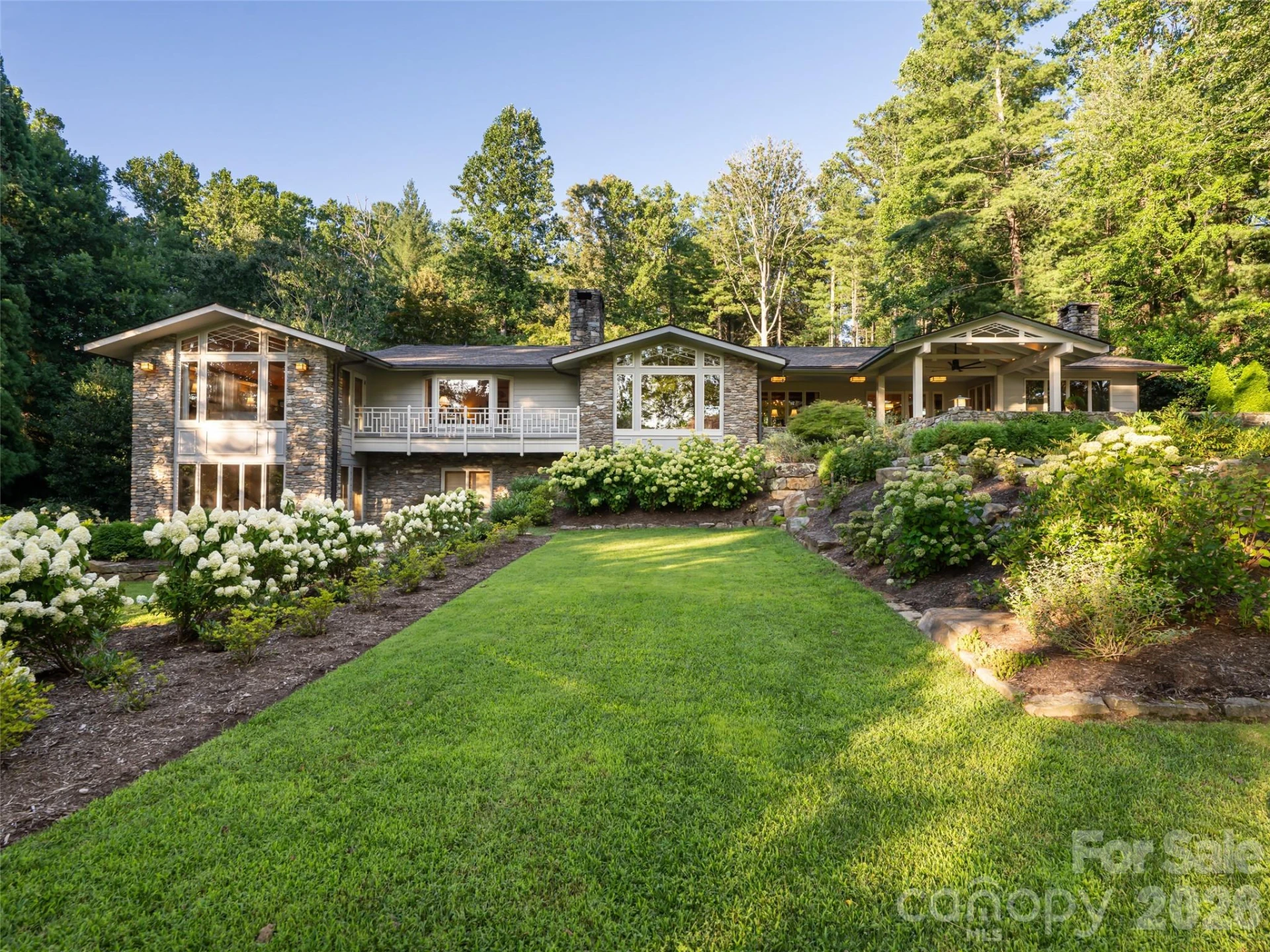 17 Amherst Road - Photo 4