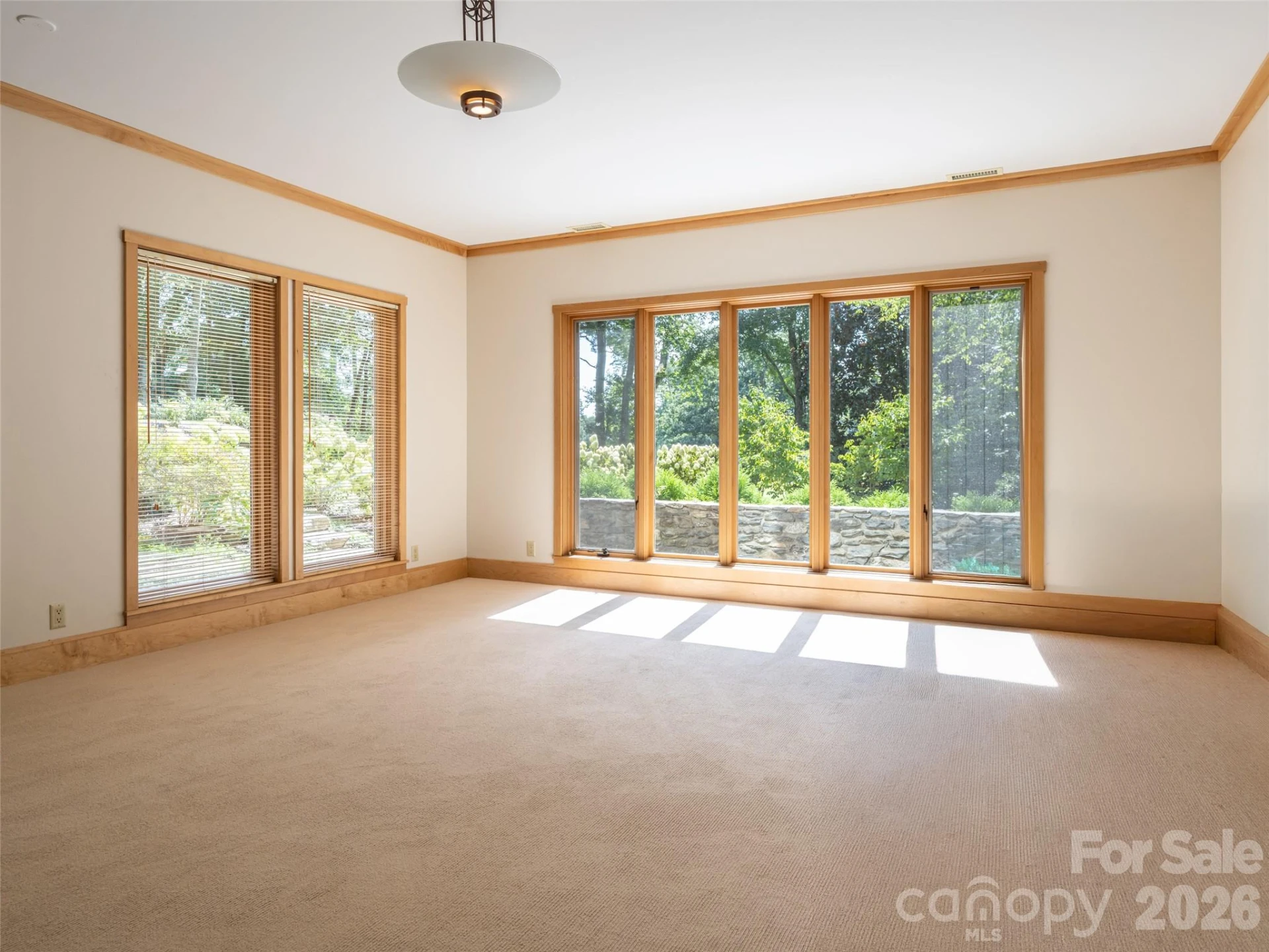 17 Amherst Road - Photo 36