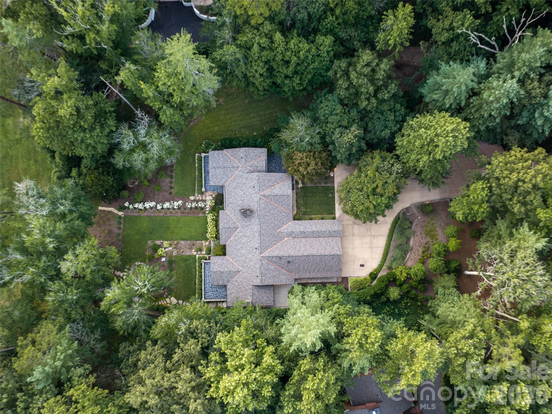 17 Amherst Road - Photo 40