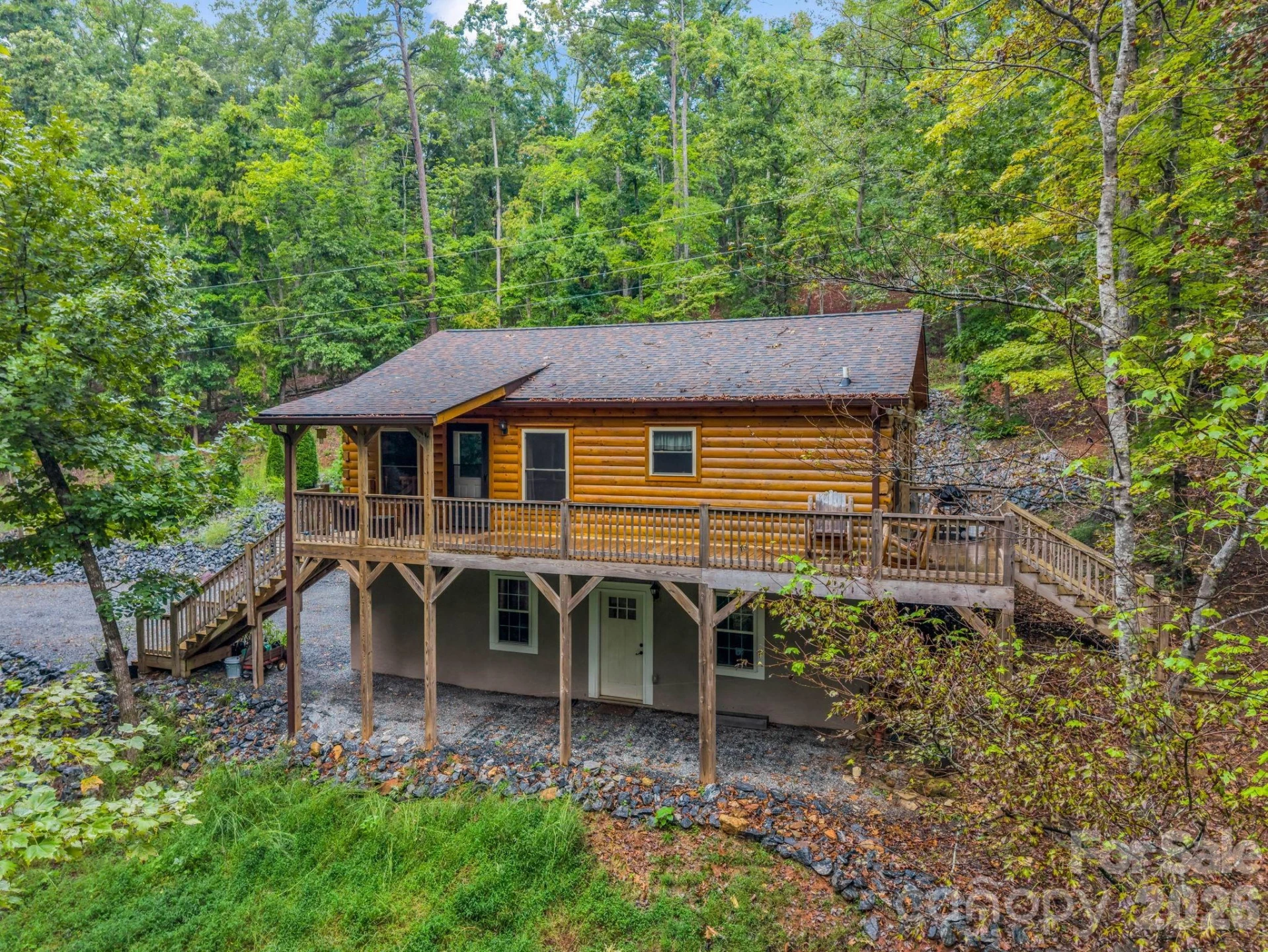 344 Wolf Trail - Photo 2