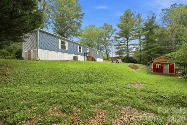 146 & 148 Bradshaw Circle, Candler, NC, 28715