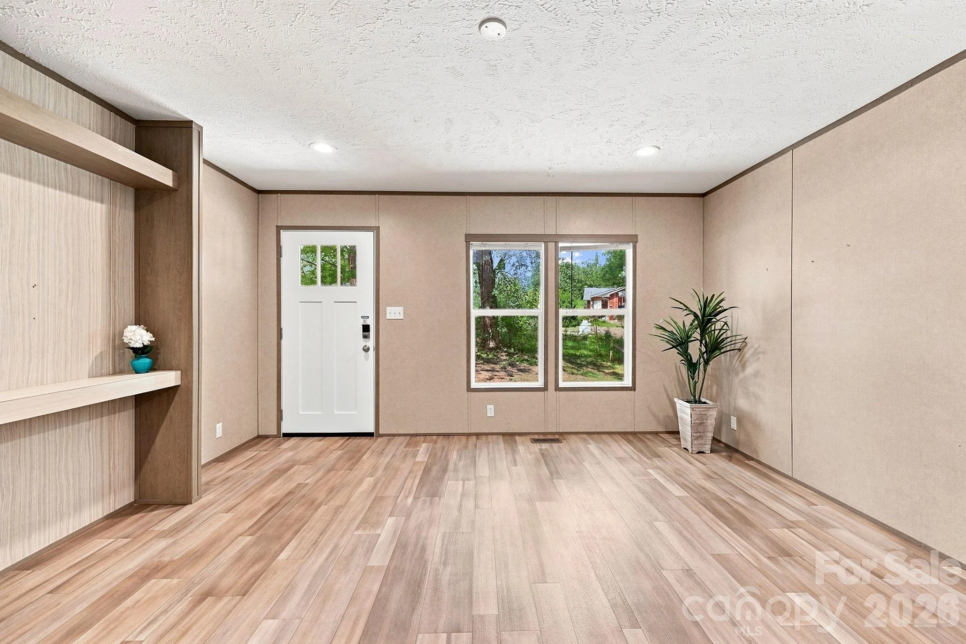 146 & 148 Bradshaw Circle - Photo 5