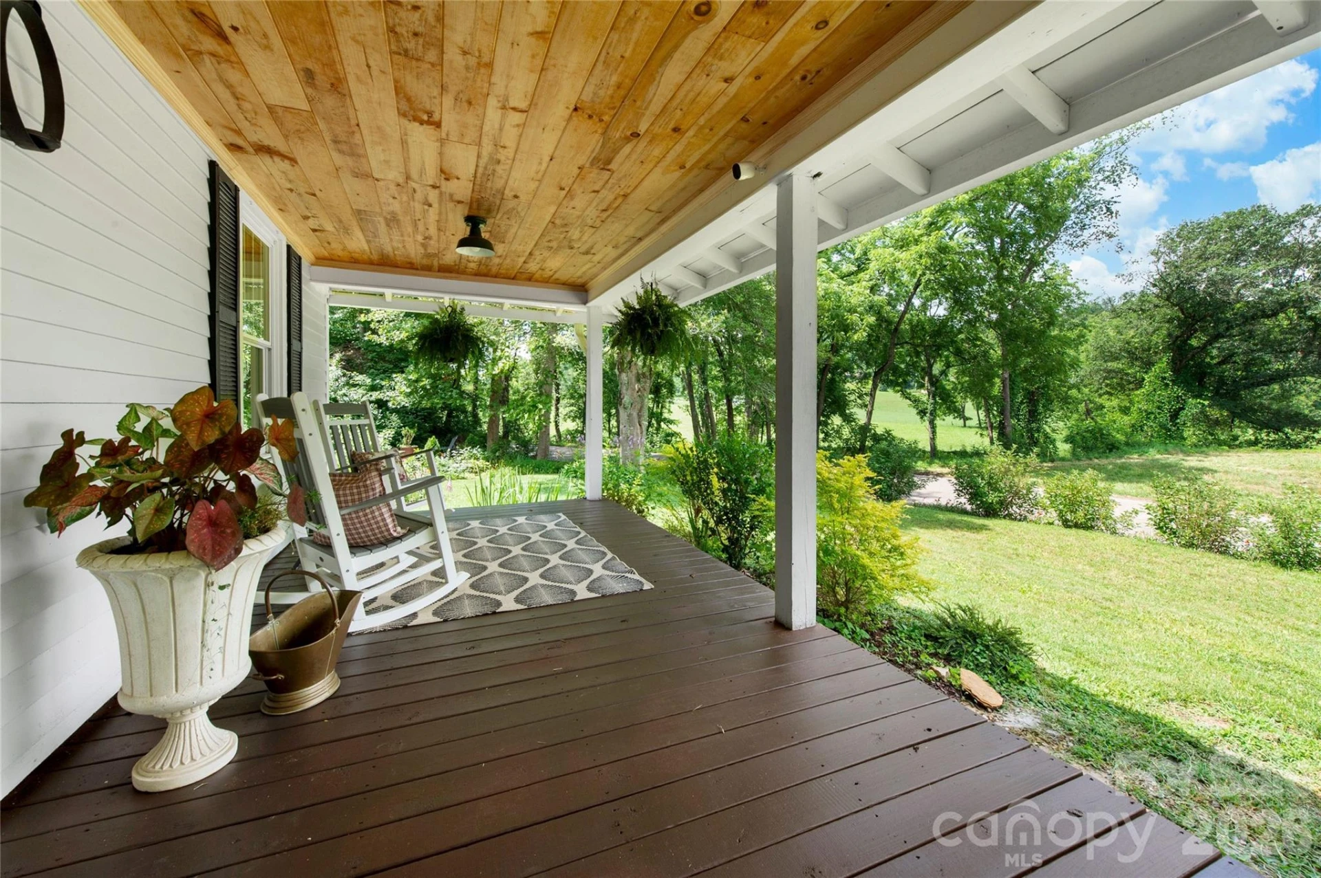 489 Turkey Creek Road - Photo 2