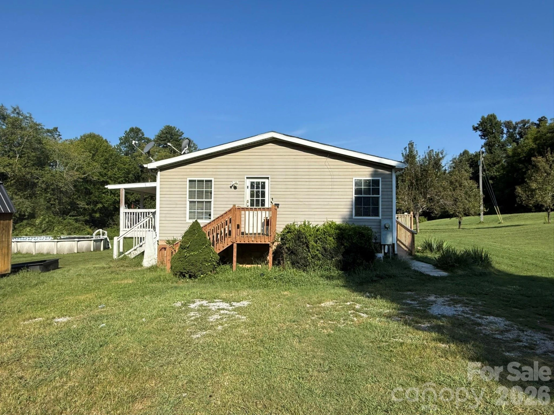 907 Epley Drive - Photo 7