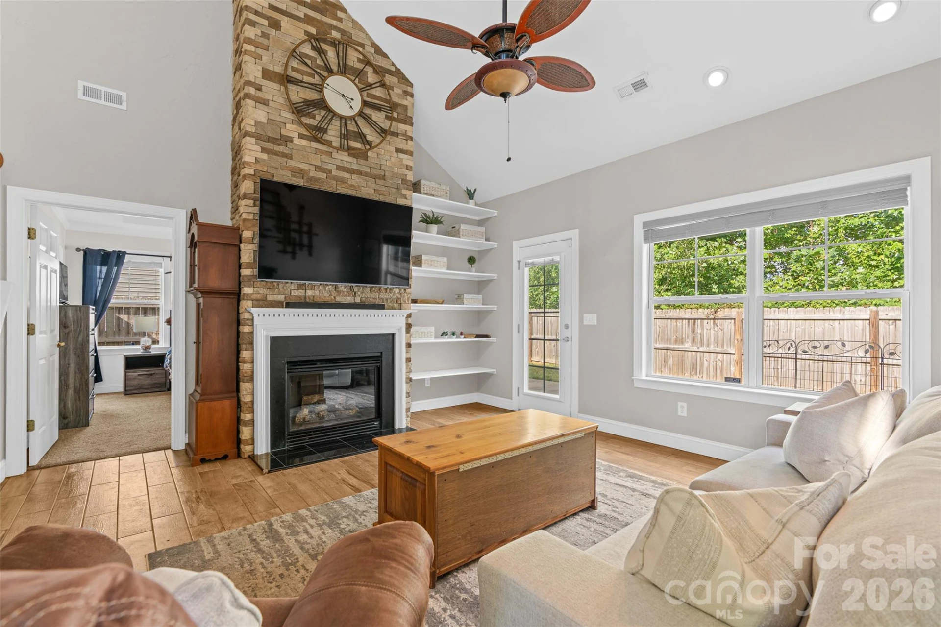 16 Holmes Lane - Photo 8