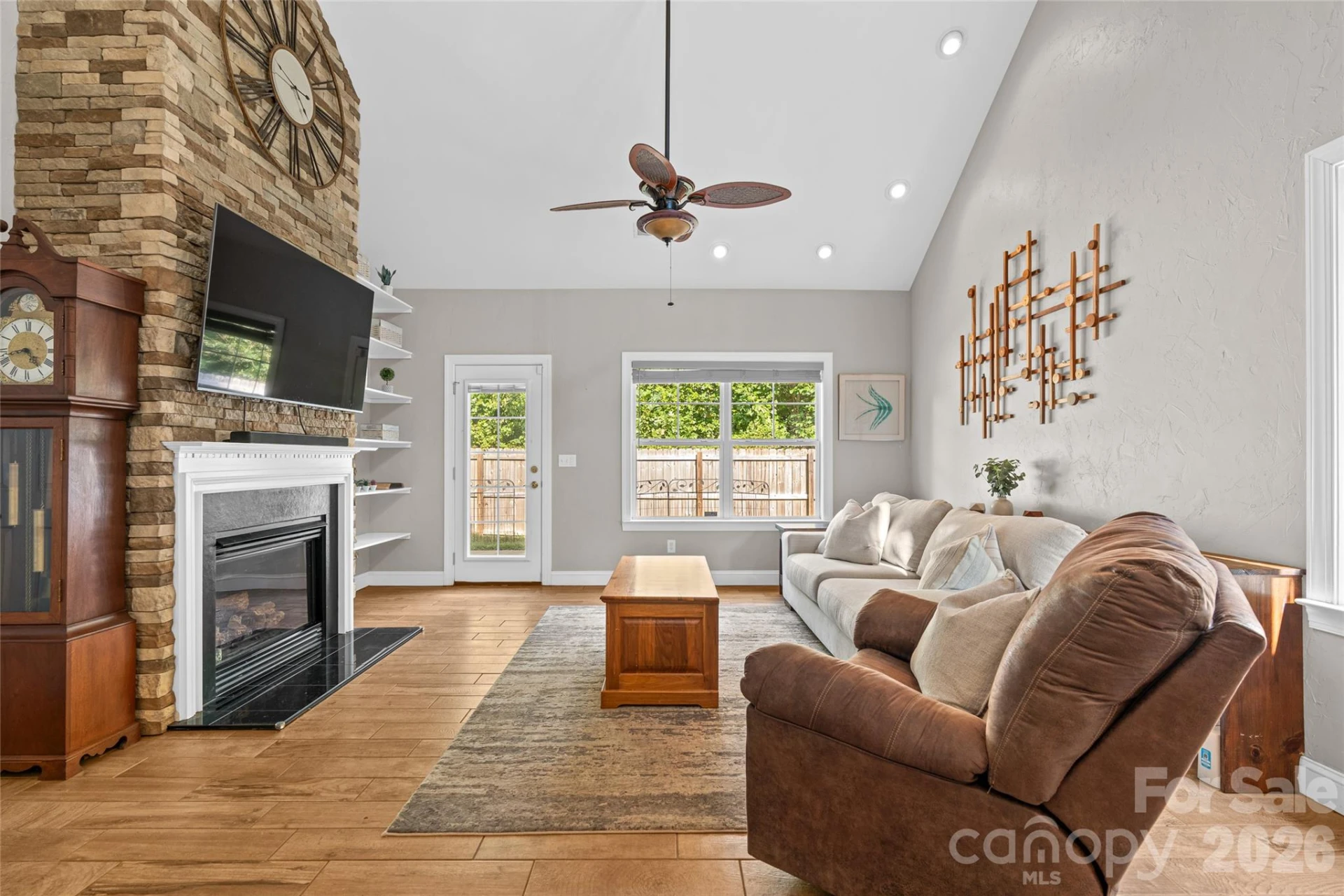 16 Holmes Lane - Photo 9