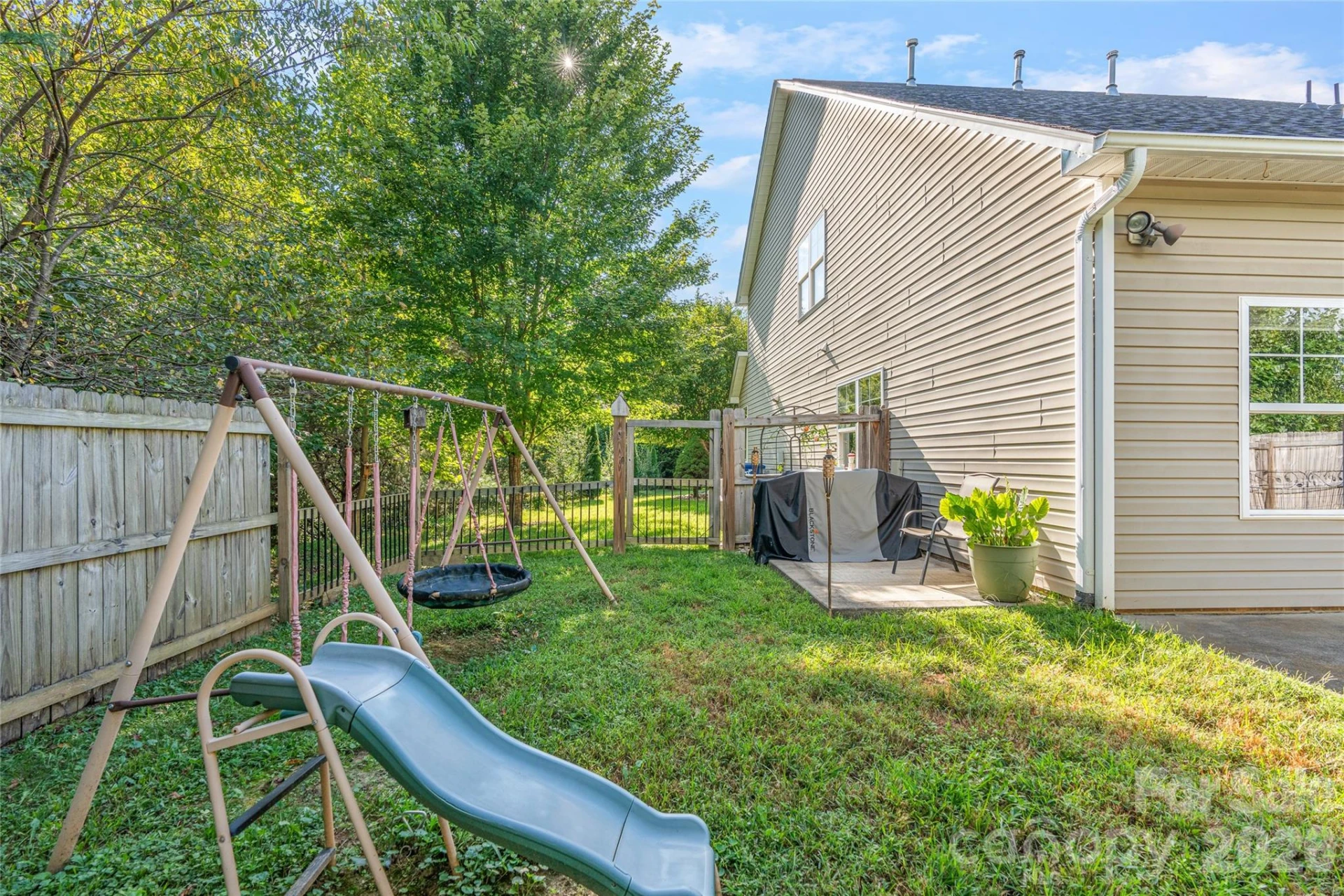 16 Holmes Lane - Photo 34
