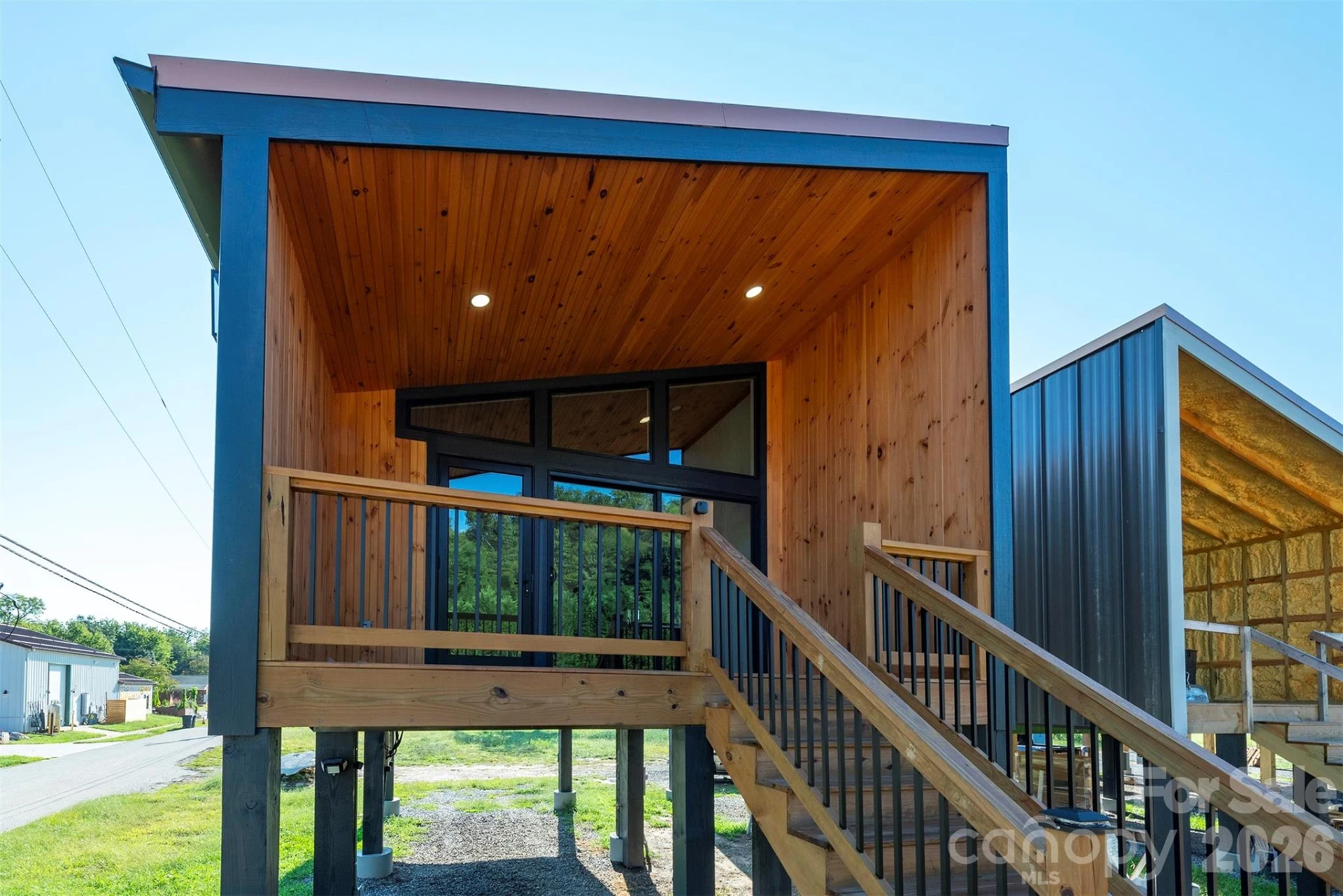 73 W Mitchell Street - Photo 2