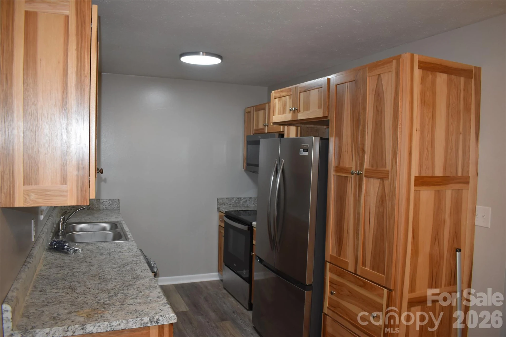 247 Lucky Street - Photo 7