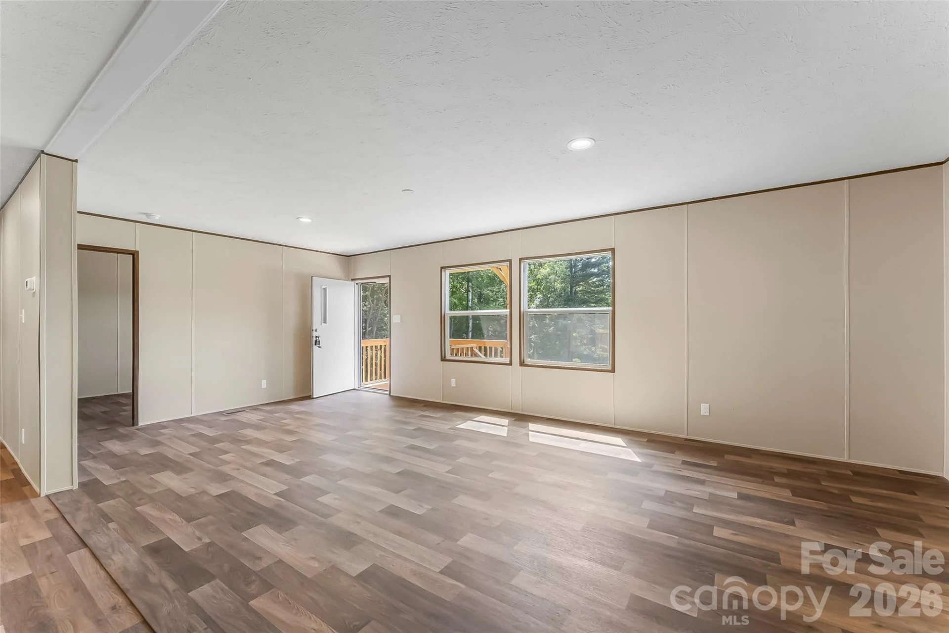163 Ada Way - Photo 4