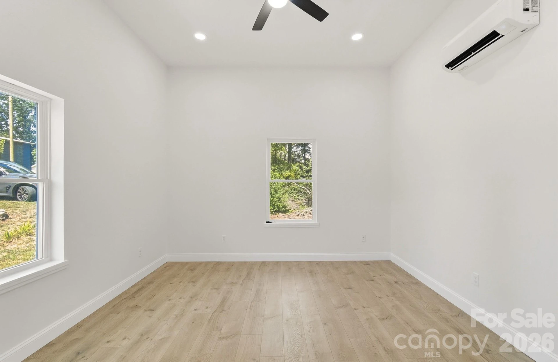 21 Oak Hill Drive - Photo 4