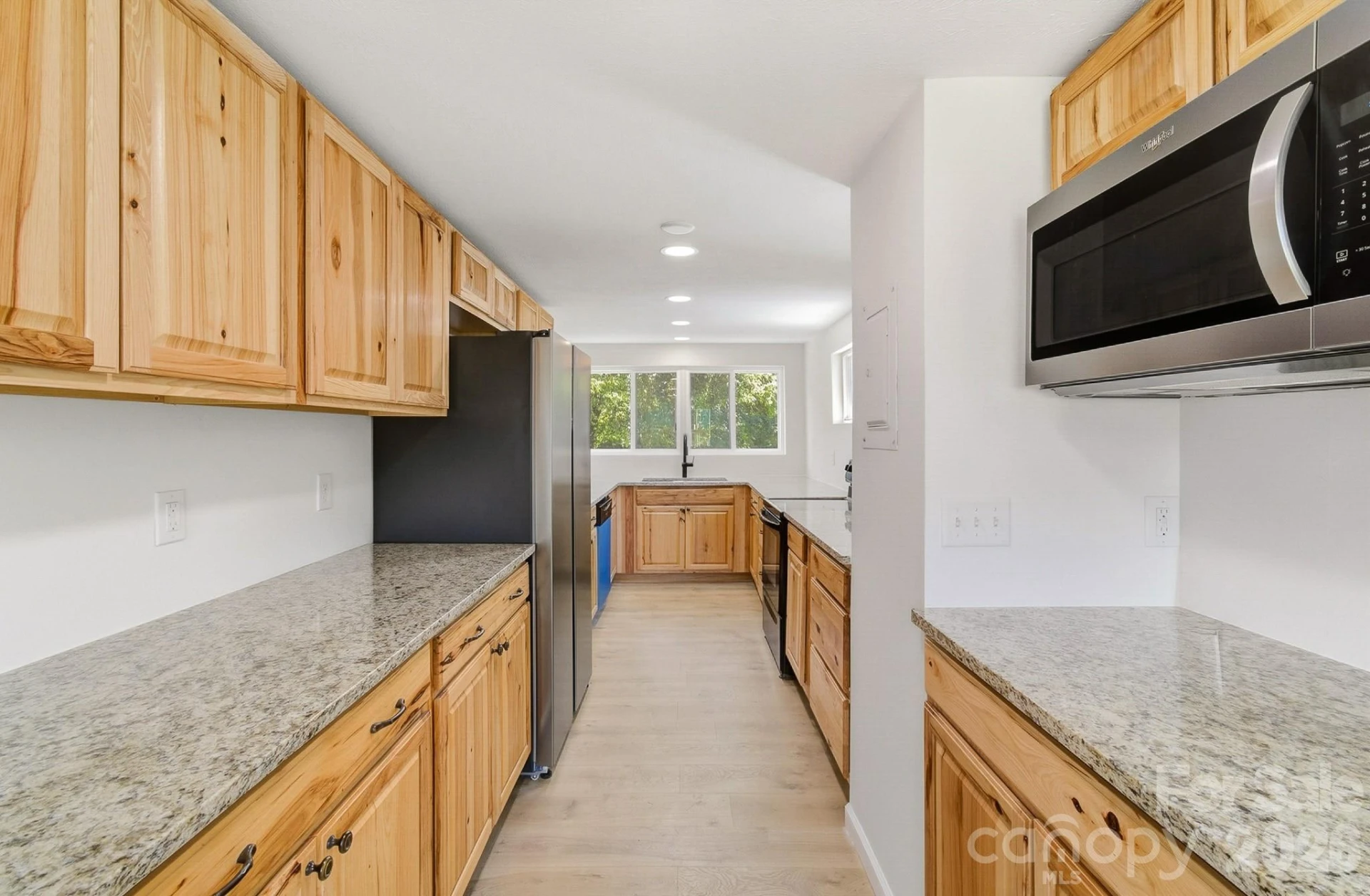 21 Oak Hill Drive - Photo 17