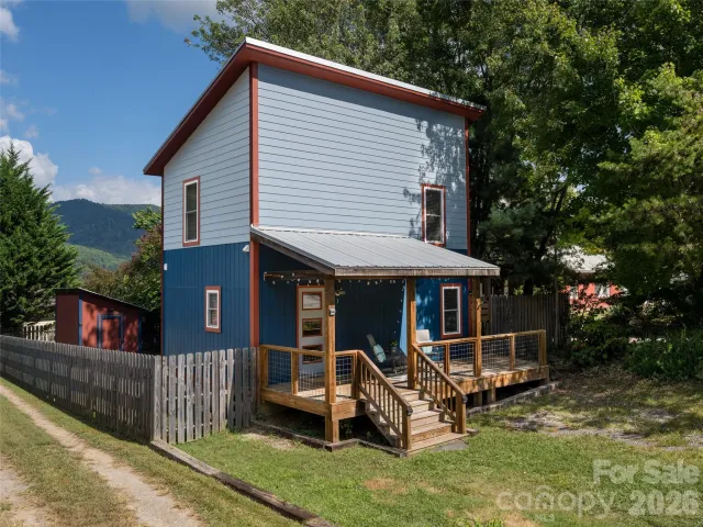 1 Half Moon Drive, Swannanoa, NC, 28778