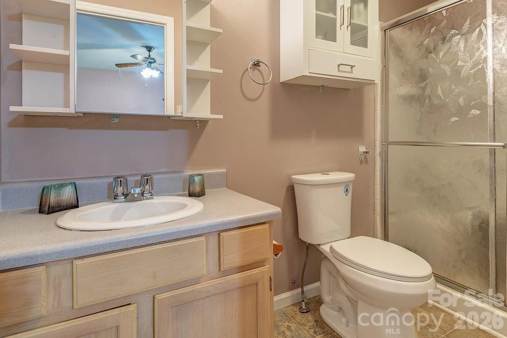120 Eastwood Avenue - Photo 14