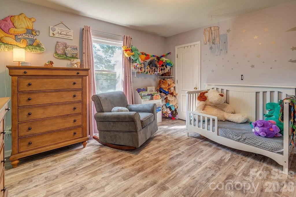 120 Eastwood Avenue - Photo 16
